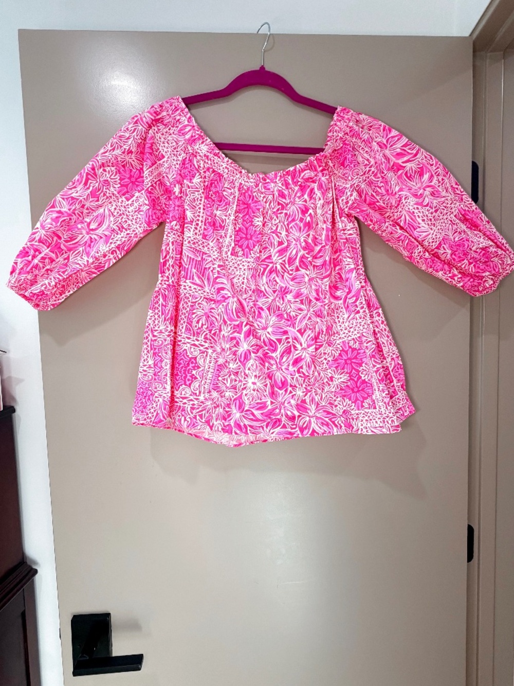 Lilly Pulitzer Hot Pink Floral Puff Sleeve Top Size XL